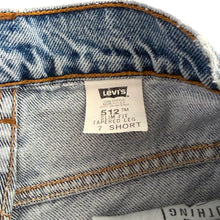 VINTAGE HIGH WAISTED LEVIS DENIM JEANS