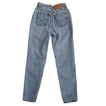 VINTAGE HIGH WAISTED LEVIS DENIM JEANS