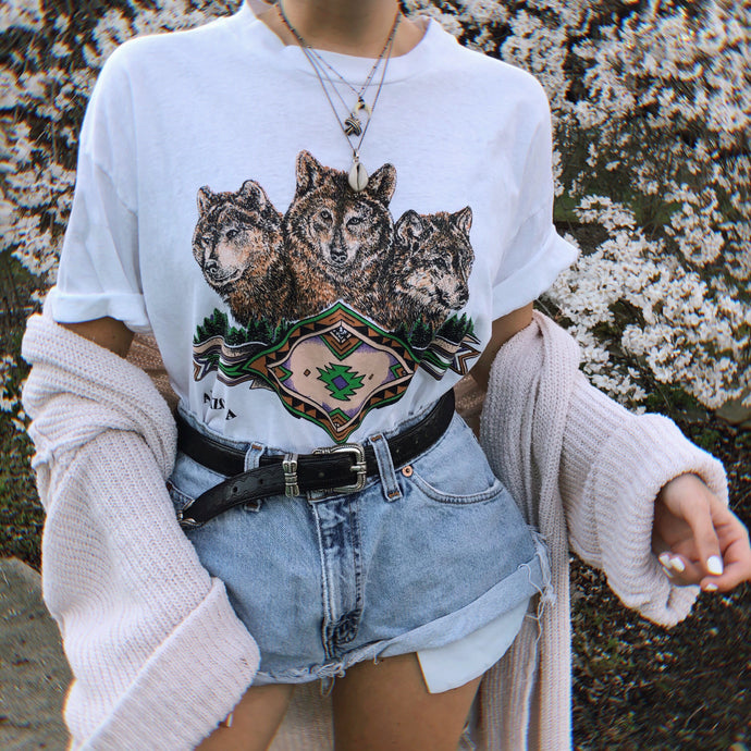 VINTAGE ARIZONA WOLF TEE