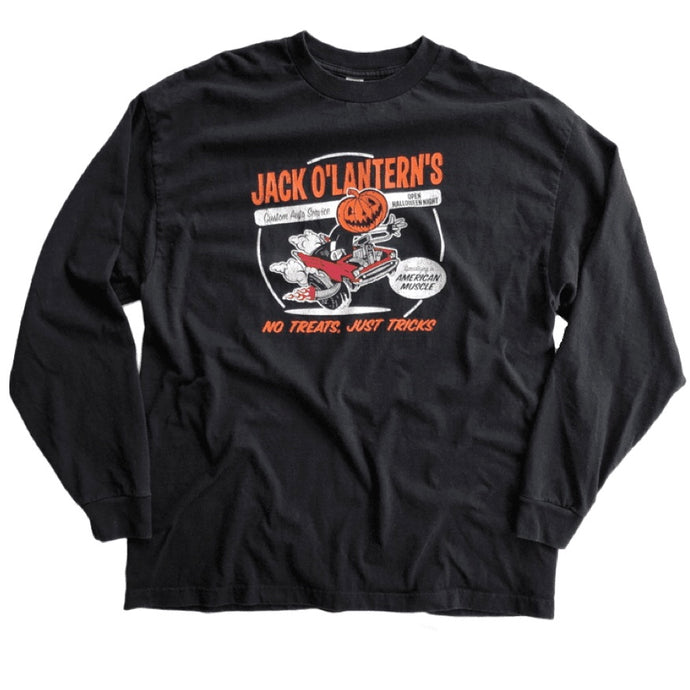 VINTAGE HALLOWEEN NO TREATS, JUST TRICKS TEE